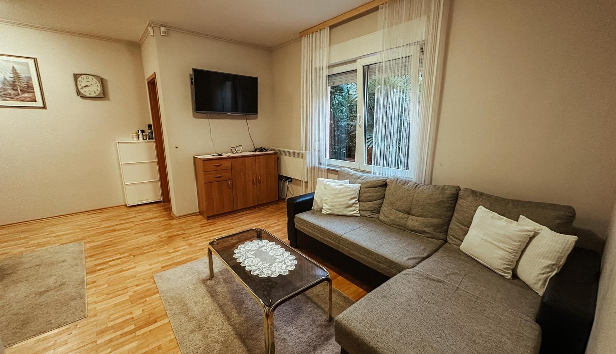 Apartmani Jelena Опатия Экстерьер фото