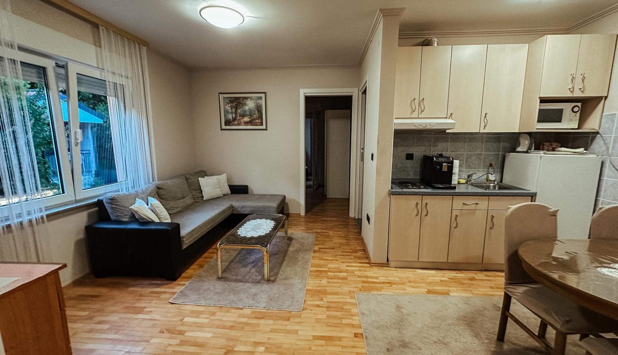 Apartmani Jelena Опатия Экстерьер фото