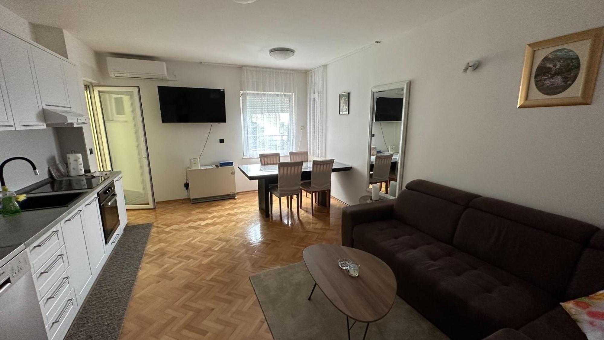 Apartmani Jelena Опатия Экстерьер фото